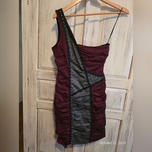 Nicole Miller cocktail dress size 6